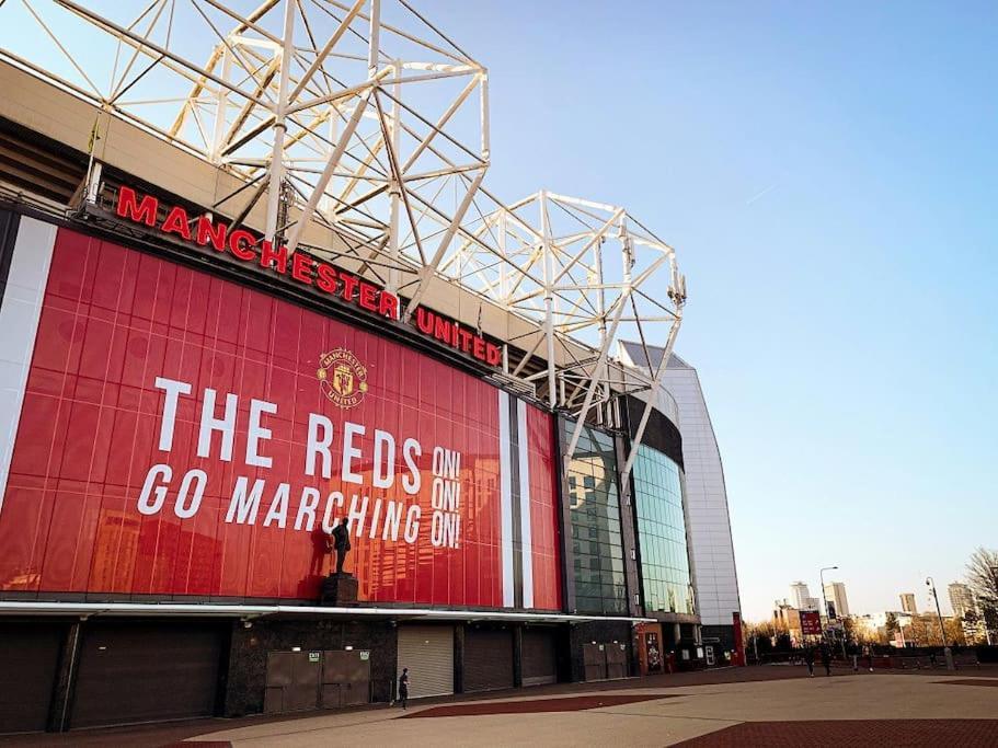 Modern Trafford 1Br Apartment-Free Parking-Cinema Room Manchester Buitenkant foto