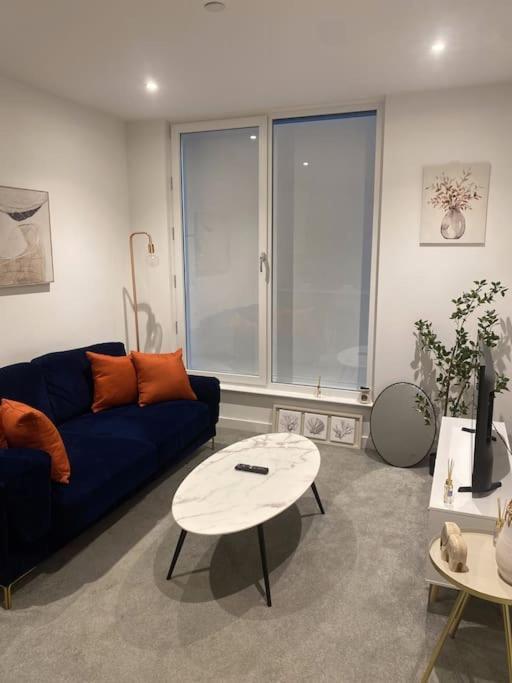 Modern Trafford 1Br Apartment-Free Parking-Cinema Room Manchester Buitenkant foto